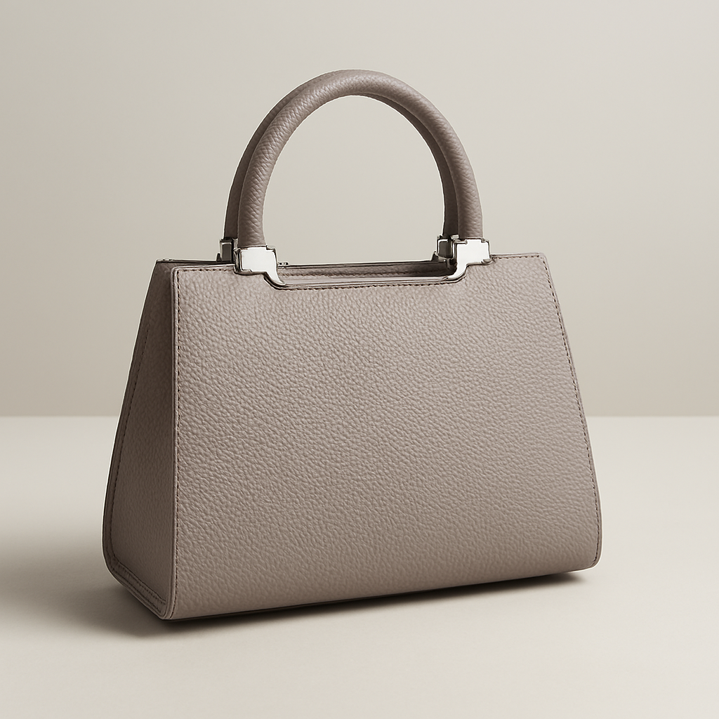 ধূসর টপ-হ্যান্ডেল হ্যান্ডব্যাগ এবং ক্যাট চার্ম Grey Top-Handle Handbag with Cat Charm